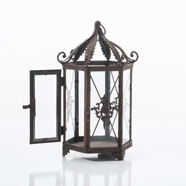 Classic Lantern - Rust